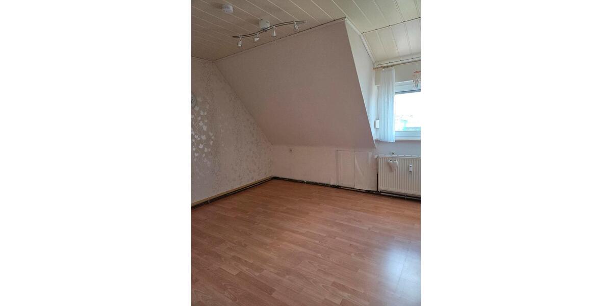Dachgeschoßwohnung Oelde - 4 Zimmer, 92 m&sup2;, 790&euro; | Angebot:26302910