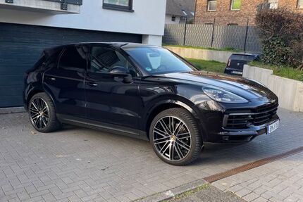 Porsche Cayenne 59.000 km 57.900 &euro; Troisdorf 53840