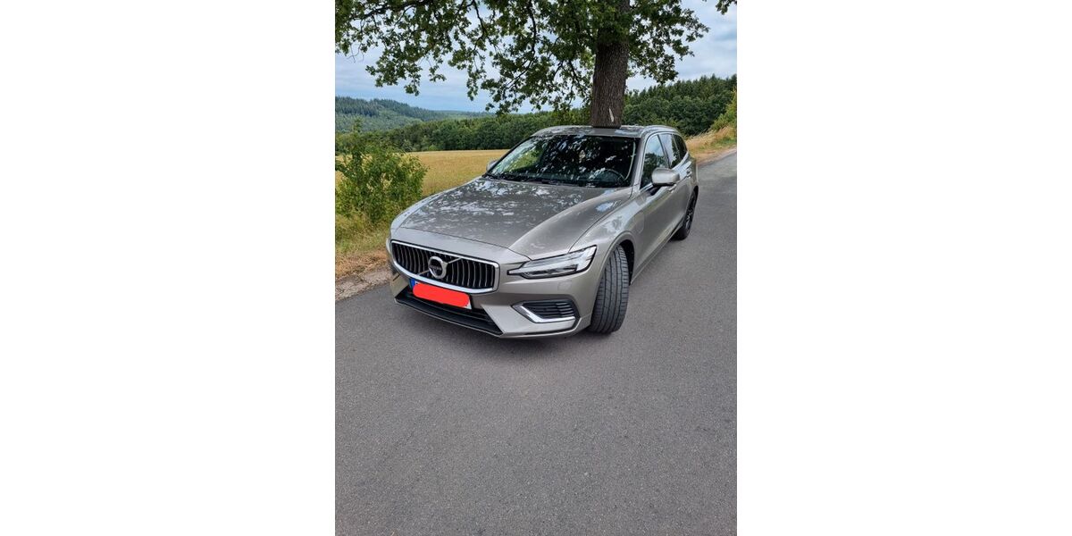Volvo V60 106.000 km 29.900 &euro; Flieden 36103
