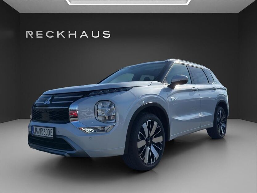 Mitsubishi Outlander 3.000 km 53.450 € Erwitte 59597