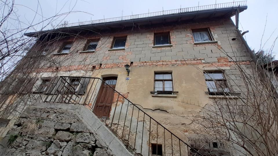 Einfamilienhaus Schnaittach - 7 Zimmer, 160 m&sup2;, 109.000&euro; | Angebot:26393863