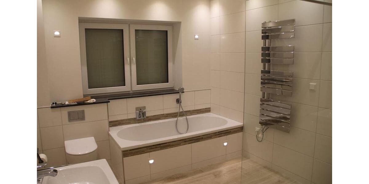 Bungalow Bünde - 4 Zimmer, 165 m&sup2;, 2.400&euro; | Angebot:25313035