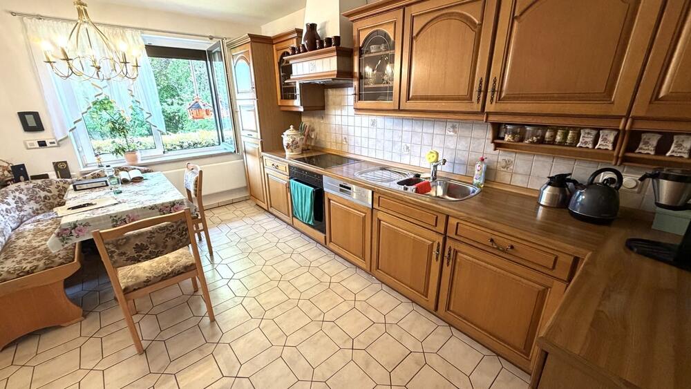 Einfamilienhaus mit großem Grundstück und vielseitigem Nebengebäude in ruhiger Lage - Einfamilienhaus Königshain-Wiederau Wiederau | Angebot:27034224