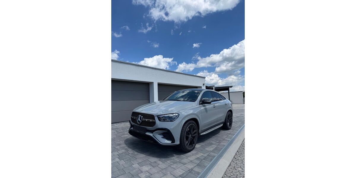 Mercedes-Benz GLE 450 3.900 km 97.521 &euro; Landau 94405
