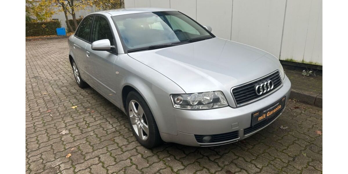 Audi A4 176.000 km 2.299 &euro; Hamburg 21149