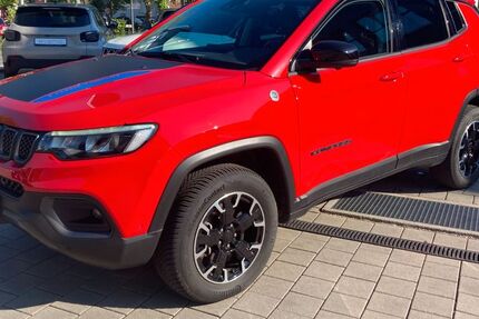 Jeep Compass 29.000 km 25.990 € Ismaning 85737