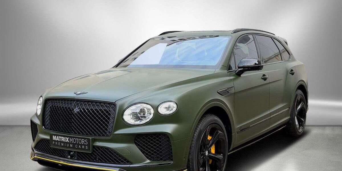 Bentley Bentayga 1.980 km 264.850 &euro; Berlin 10777