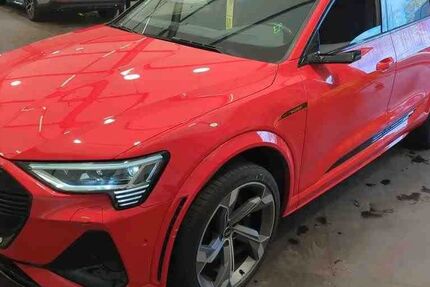 Audi e-tron 44.000 km 45.950 &euro; Salzgitter 38259