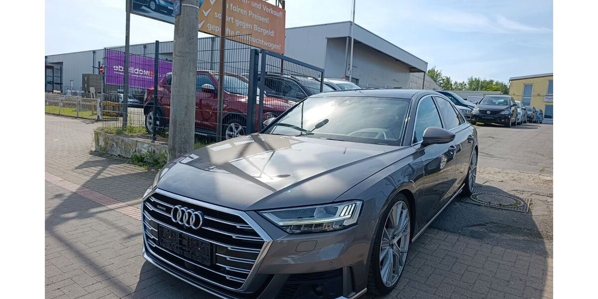 Audi A8 98.698 km 44.990 &euro; Hannover 30453