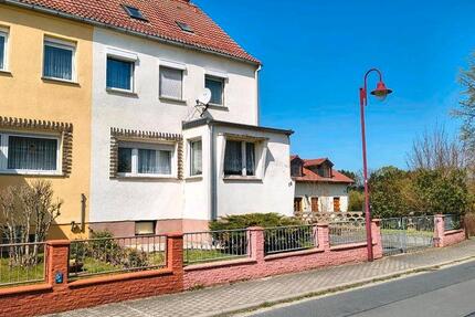 Haus Gröditz - 7 Zimmer, 160 m&sup2;, 66.000&euro; | Angebot:26320787