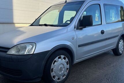 Opel Combo 158.741 km 800 &euro; Ilsfeld 74360