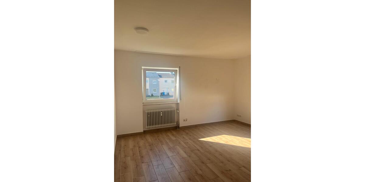 Erdgeschoßwohnung Speicher - 3 Zimmer, 80 m&sup2;, 990&euro; | Angebot:26407018