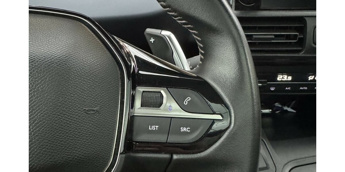 Peugeot Rifter Rollstuhlumbau Allure HDi 130 EAT CarPlay 26.800 km 27.220 &euro; Lich 35423