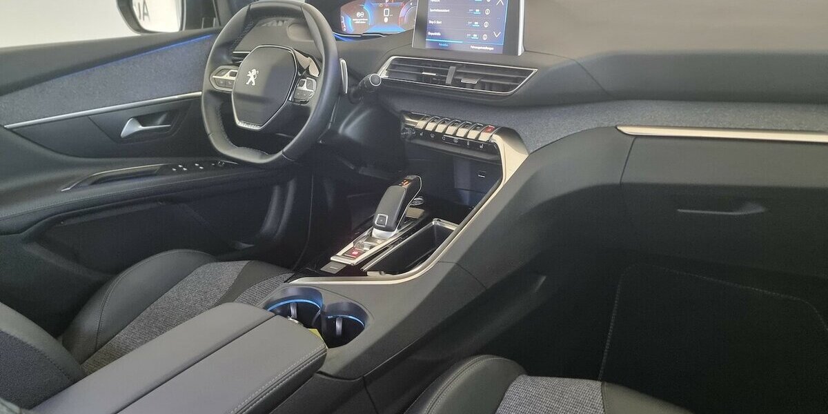 Peugeot 3008 Allure 1.5 HDI LED i-Cockpit Keyless Kamera 76.900 km 18.900 &euro; Garrel 49681