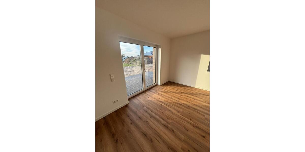 Einfamilienhaus Leese - 4 Zimmer, 106 m&sup2;, 1.200&euro; | Angebot:26334904