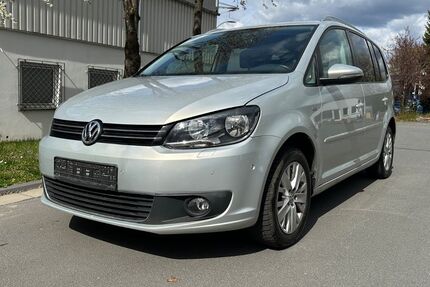 VW Touran 212.334 km 6.950 &euro; Schmallenberg 57392