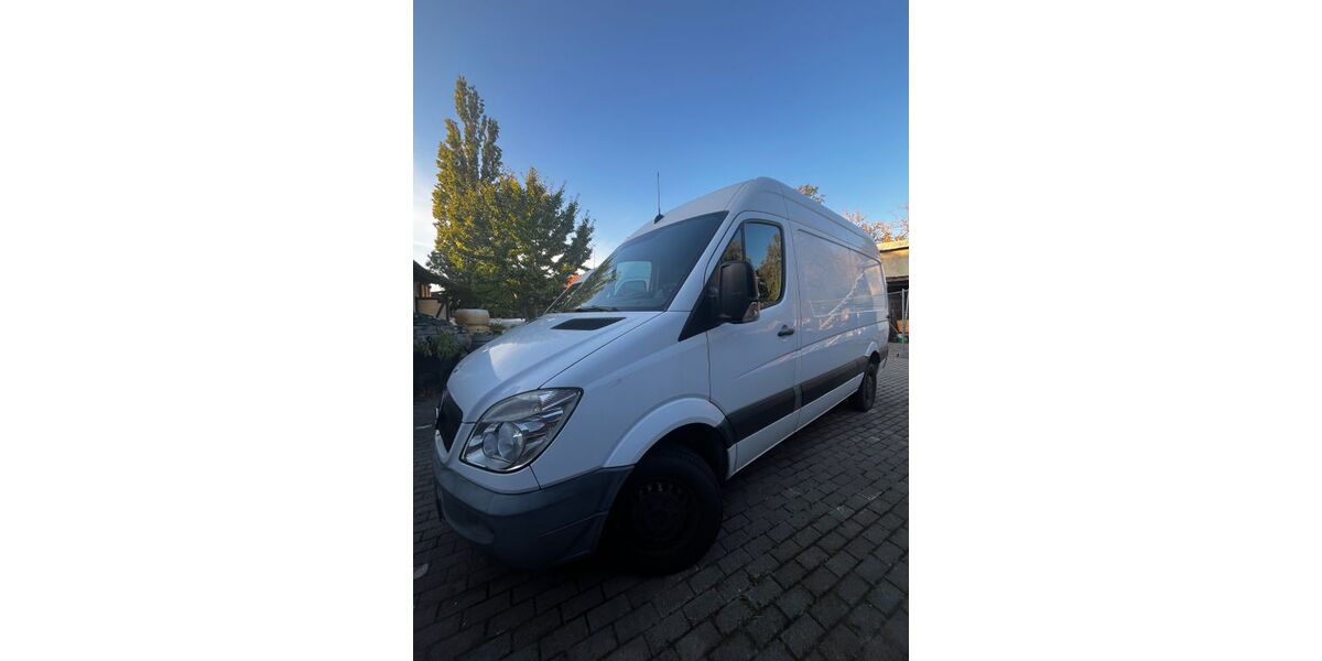 Mercedes-Benz Sprinter 152.957 km 12.290 &euro; Elsteraue / Alttröglitz 06729