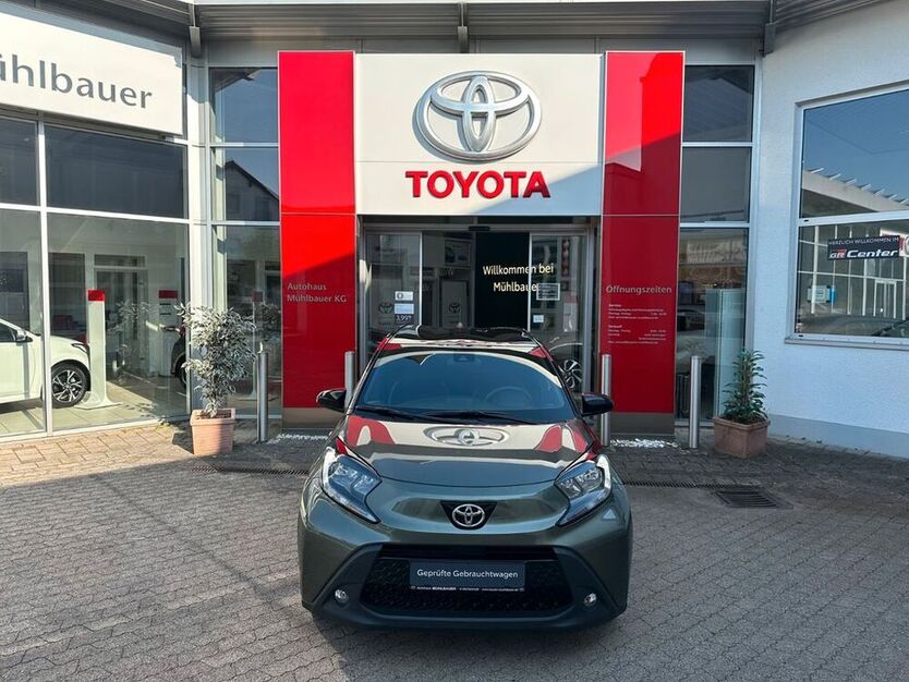 Aygo (X)