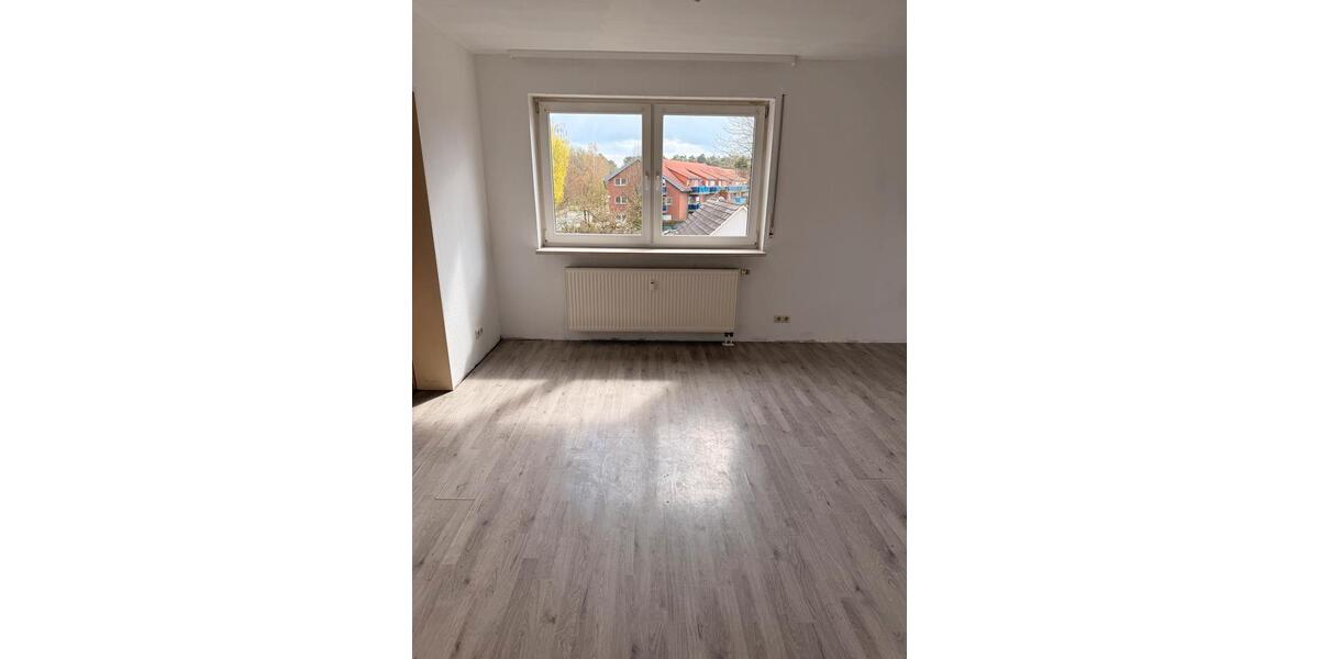 Dachgeschoßwohnung Osnabrück Hafen - 3 Zimmer, 90 m&sup2;, 145.000&euro; | Angebot:26042697