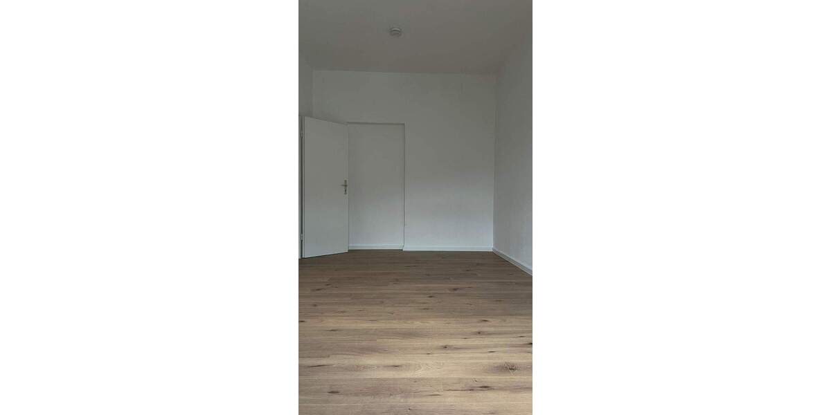 Zimmer Chemnitz Hilbersdorf - 2 Zimmer, 60 m&sup2;, 350&euro; | Angebot:26402261