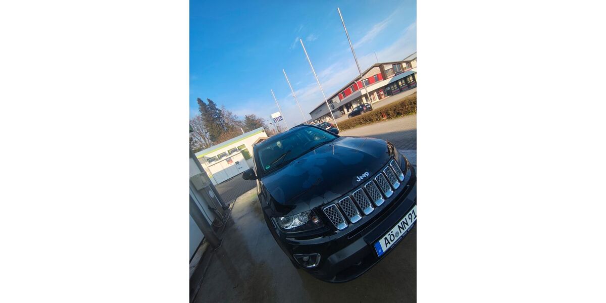 Jeep Compass 113.000 km 9.300 &euro; Erding 85435