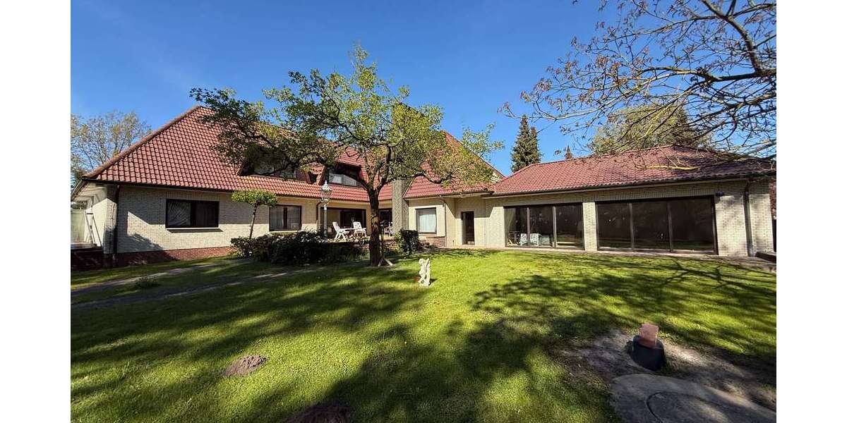 Einfamilienhaus Barum - 10 Zimmer, 415 m&sup2;, 898.000&euro; | Angebot:26408547