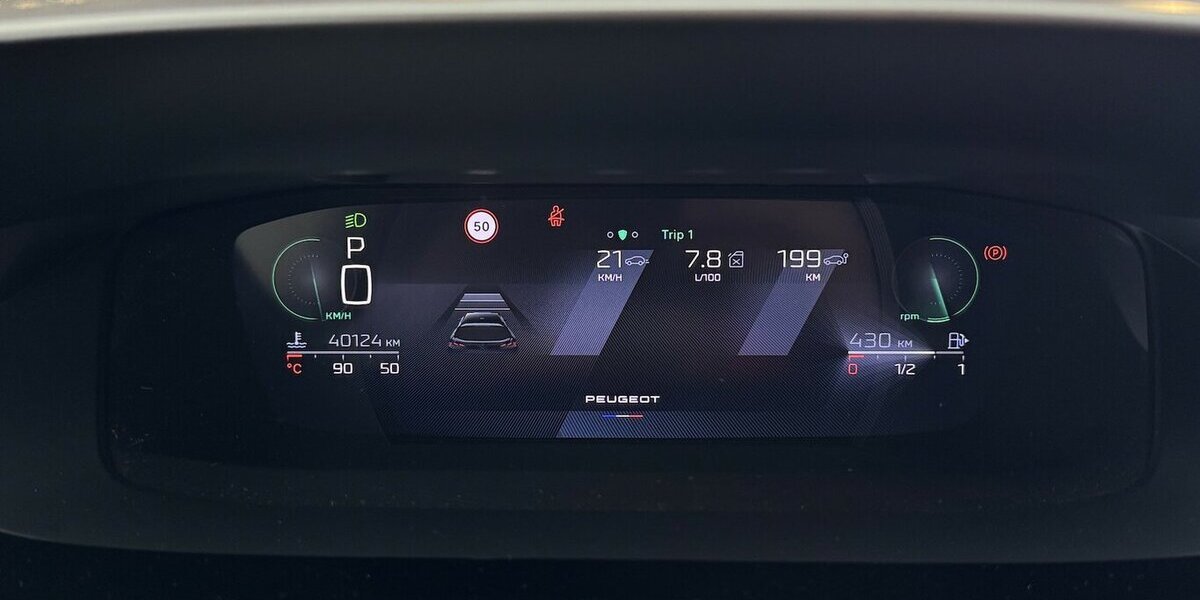 Peugeot 308 Blue HDI 130 EAT 8 GT LED ACC Panodach 39.960 km 23.323 &euro; Lich 35423