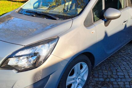 Opel Meriva 178.000 km 3.999 &euro; Ilsede 31246