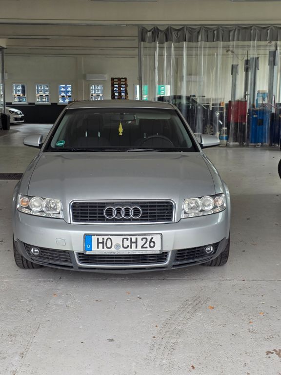 Audi A4 204.000 km 2.000 € Hof 95028