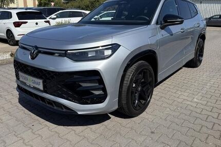 VW Tayron