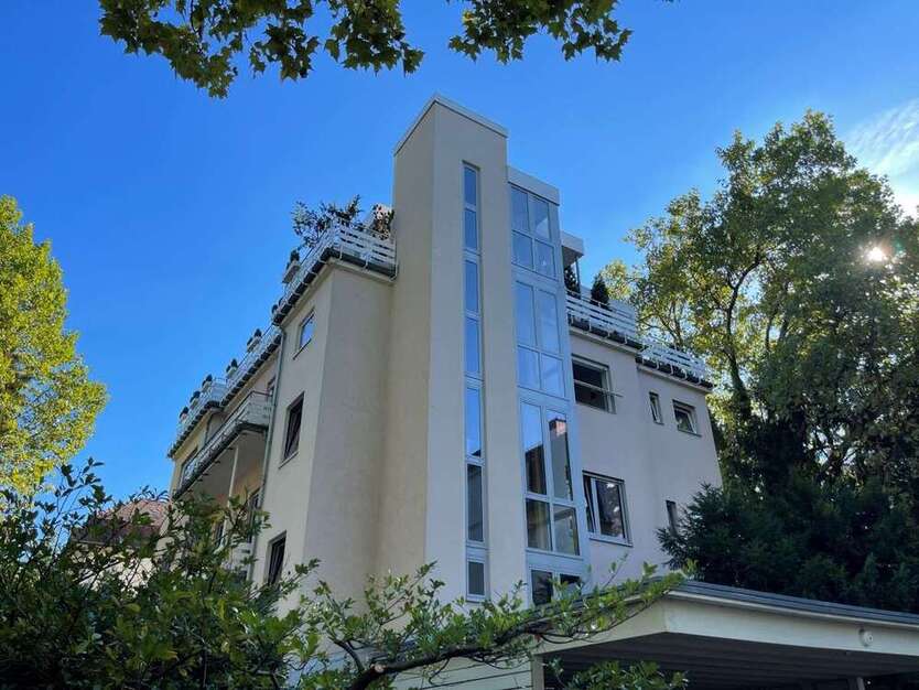 Büro in Heidelberg Neuenheim 3.850.000 € 585 m²