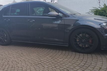 VW Golf 127.666 km 12.499 &euro; Volnsberg 57074