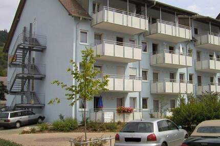 Anlegen und Vorsorgen. Investition in eine Pflegeeinrichtung 1 zimmer