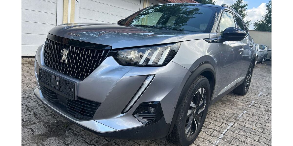 Peugeot 2008 100.000 km 14.400 &euro; Berlin 13403