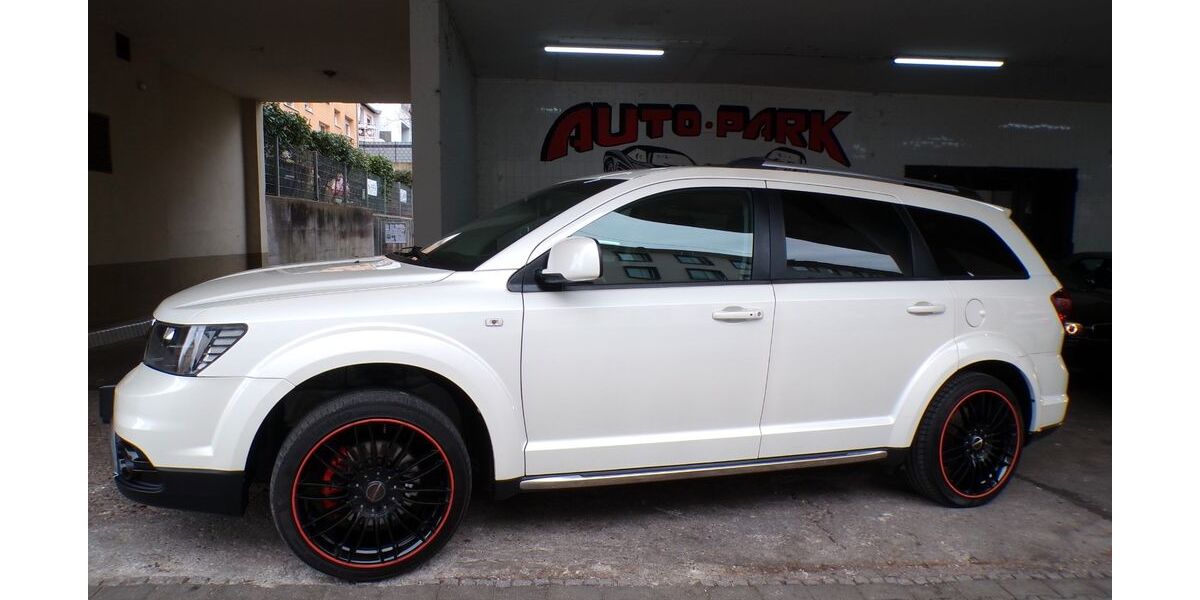 Fiat Freemont 157.000 km 8.990 &euro; Pforzheim 75172