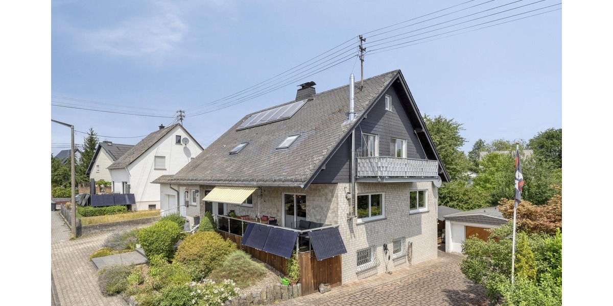 Freistehendes Einfamilienhaus mit Einliegerwohnung - Einliegerwohnung Staudt | Angebot:27120339