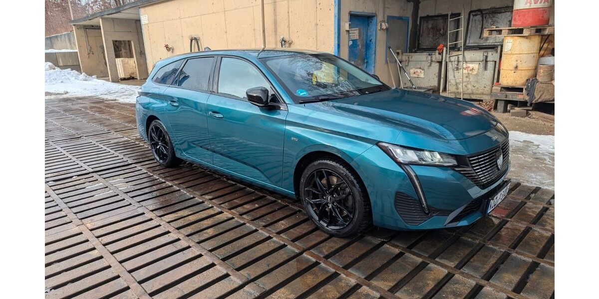 Peugeot 308 37.000 km 20.999 &euro; Miltach 93468