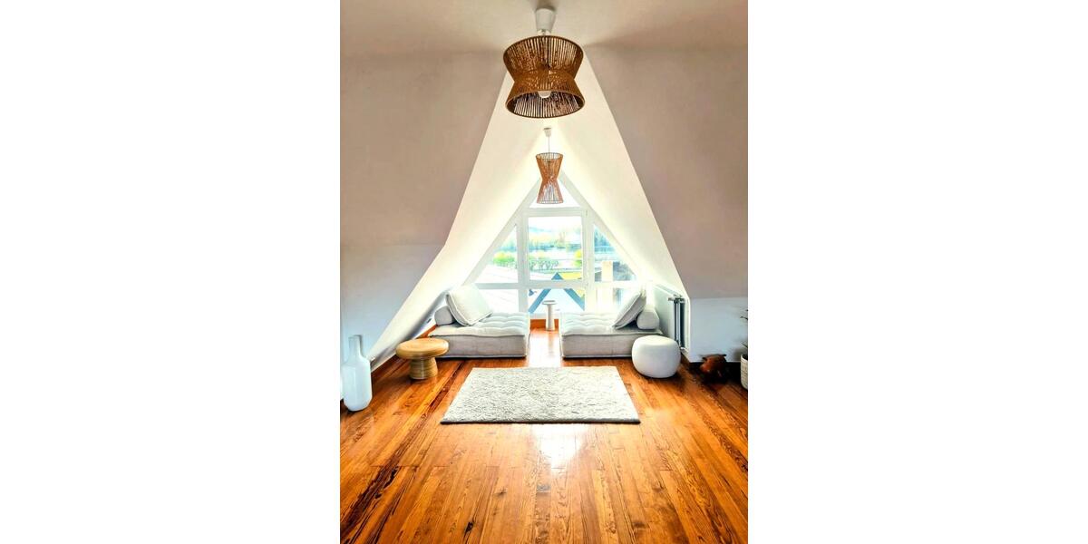 Dachgeschoßwohnung Oestrich-Winkel Winkel - 3.5 Zimmer, 66 m&sup2;, 295.000&euro; | Angebot:26335600