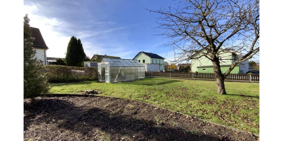 Einfamilienhaus Oberviechtach - 8 Zimmer, 190 m&sup2;, 255.000&euro; | Angebot:25984404
