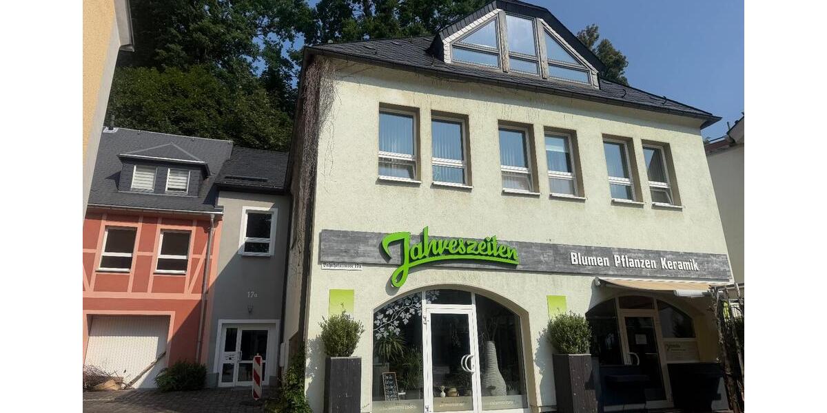 Einfamilienhaus Schwarzenberg/Erzgebirge Erzgebirge - 9 Zimmer, 250 m&sup2;, 320.000&euro; | Angebot:27408788