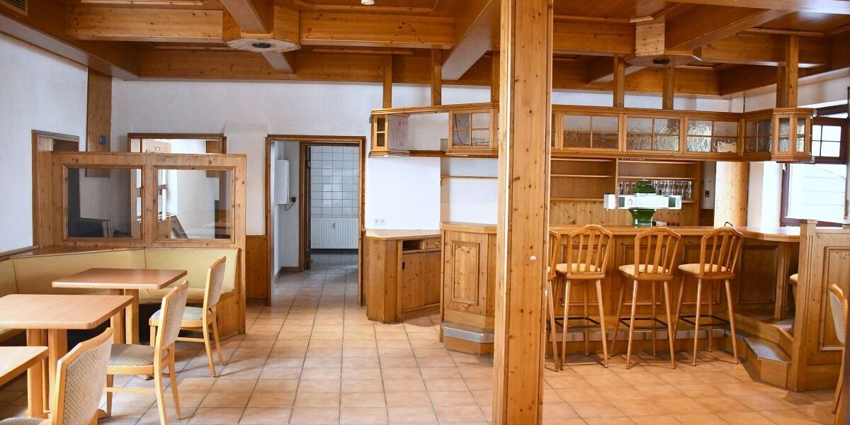 Großzügiges Anwesen mit vielseitigen Nutzungsmöglichkeiten im Herzen von Erzhausen zimmer