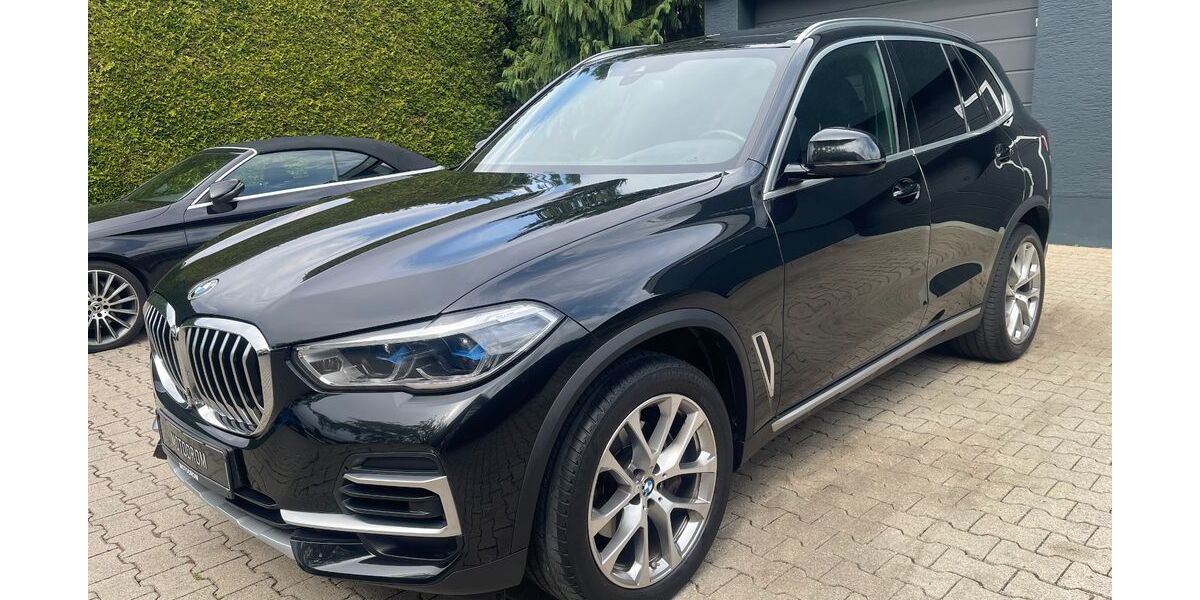 BMW X5 96.000 km 41.880 &euro; Dettingen unter Teck 73265