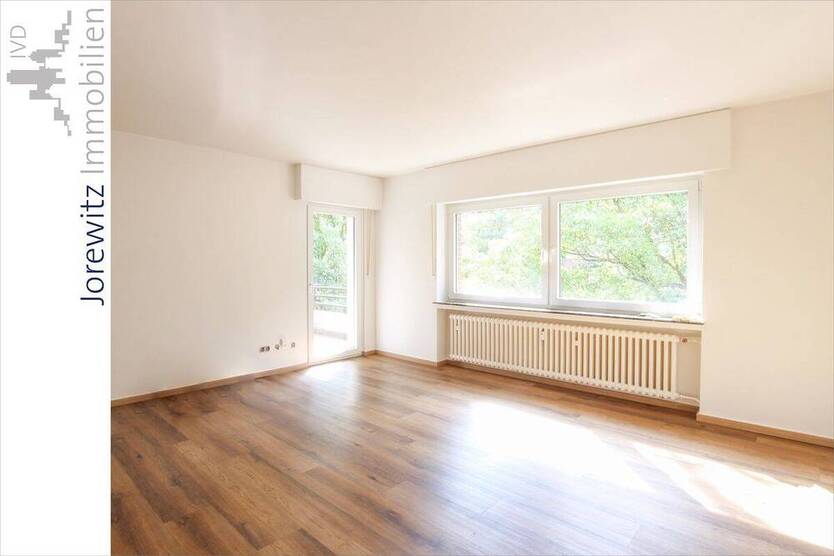 Bielefeld-Senne: Gepflegte und gut aufgeteilte 3 Zimmer-Wohnung mit Balkon