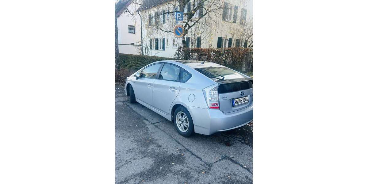 Toyota Prius 39.900 km 10.900 &euro; Backnang 71522