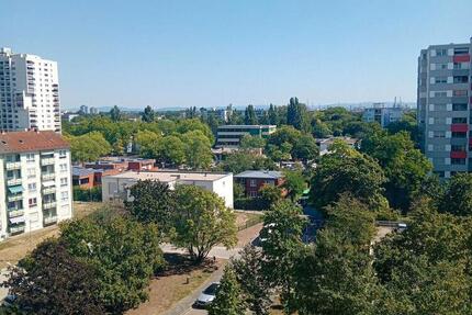 FT-Süd, ab sofort frei, 4ZKBB v. privat. zimmer