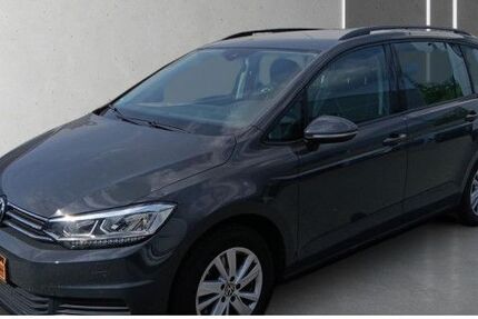 VW Touran 101.320 km 19.000 &euro; Berlin 10709