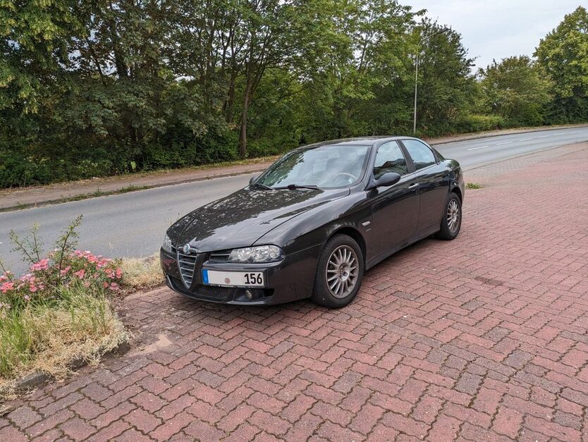 Alfa Romeo 156 218.000 km 2.890 € Bückeburg 31675