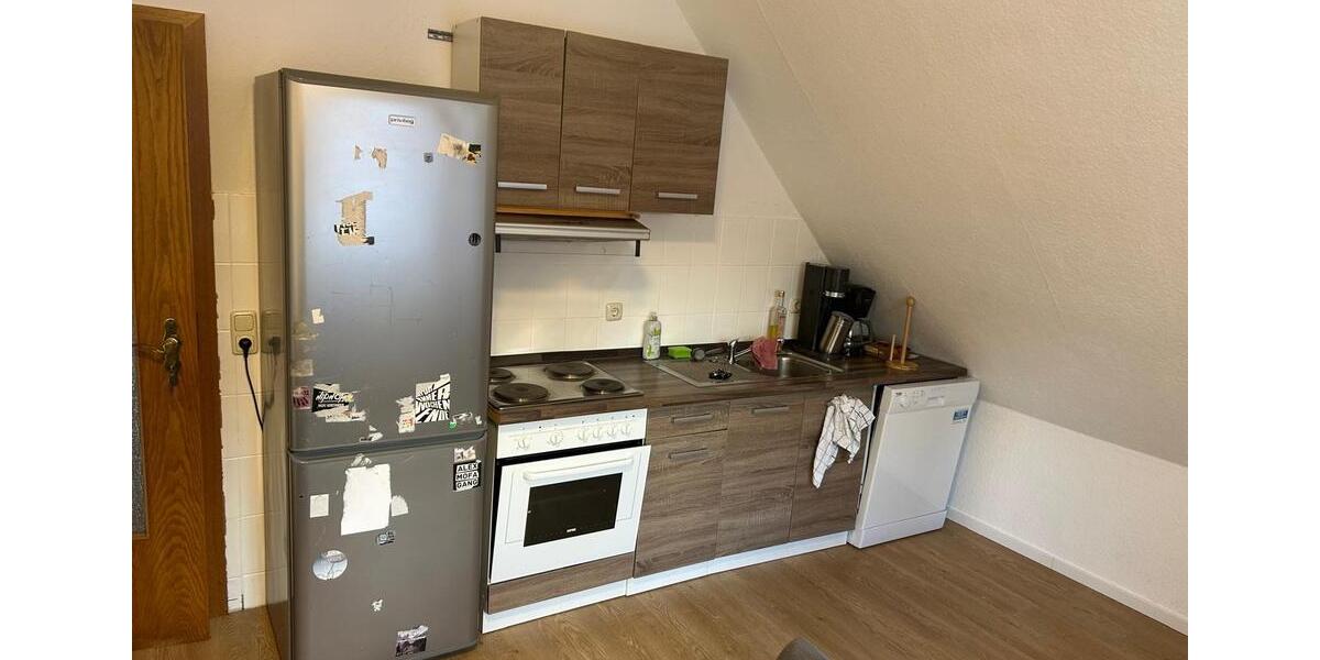 Dachgeschoßwohnung Zetel - 3 Zimmer, 80 m&sup2;, 620&euro; | Angebot:26322898