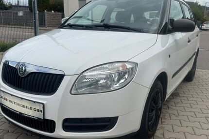 Skoda Fabia 68.000 km 4.950 &euro; Sulzbach.a.d.murr 71560
