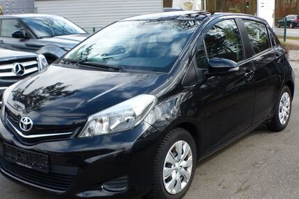 Toyota Yaris 76.000 km 6.599 &euro; Hamburg 22559
